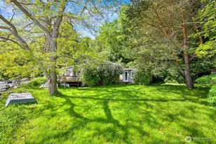 1865 Seacrest Dr, Lummi Island, WA 98262 - Photo 8