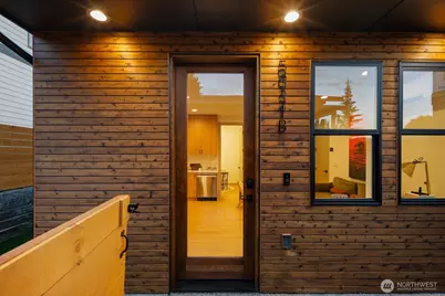 5921 32nd Avenue SW #B, Seattle, WA 98126 - Photo 1