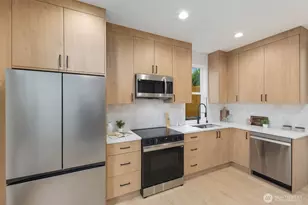 5921 32nd Ave SW, Seattle, WA 98126 - Photo 8