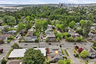 6506 17th Ave NE, Seattle, WA 98115 - Photo 34