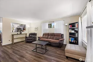 18402 39th Ave E, Tacoma, WA 98446 - Photo 4