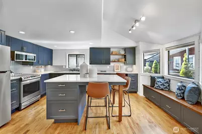 2019 Fairview Avenue E #B, Seattle, WA 98102 - Photo 6