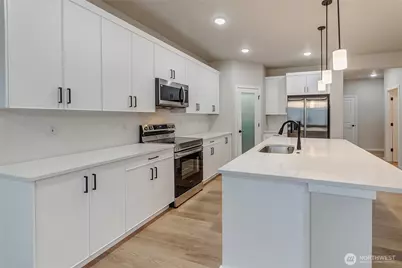18220 37th Avenue Ct E, Tacoma, WA 98446 - Photo 12