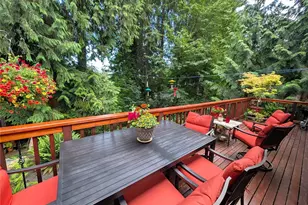 740 Sumerset Way, Sedro Woolley, WA 98284 - Photo 32