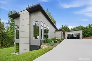 24068 Nookachamp Hills Dr, Mount Vernon, WA 98274 - Photo 2