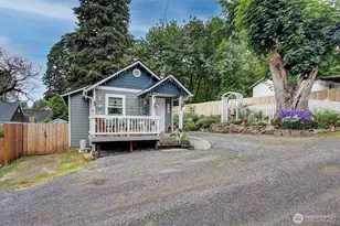 2311 SW 6th Ave, Camas, WA 98607 - Photo 2