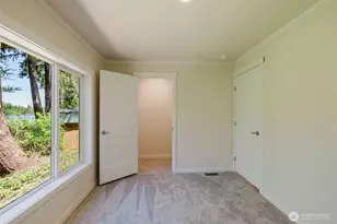 401 E Trails End Dr, Belfair, WA 98528 - Photo 18