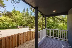 401 E Trails End Dr, Belfair, WA 98528 - Photo 28