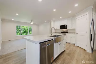 401 E Trails End Drive, Belfair, WA 98528 - Photo 12