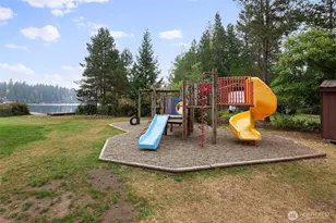 401 E Trails End Dr, Belfair, WA 98528 - Photo 40