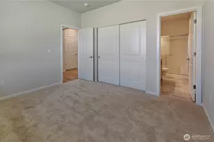 18302 37th Ave Ct E, Tacoma, WA 98446 - Photo 4