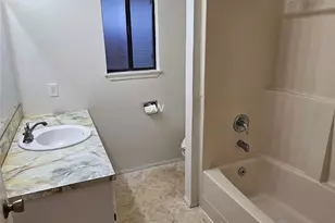 13803 13805 11th Ave Ct S, Tacoma, WA 98444 - Photo 8