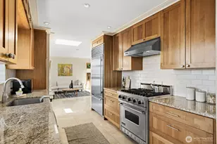 3121 NW 94th St, Seattle, WA 98117 - Photo 6