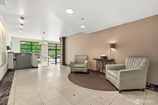 124 Bellevue Ave E, Seattle, WA 98102 - Photo 20