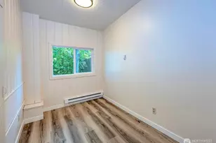 5700 212th St SW, Mountlake Terrace, WA 98043 - Photo 10