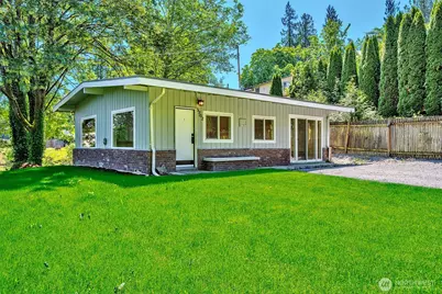 5700 212th Street SW, Mountlake Terrace, WA 98043 - Photo 2