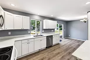 17939 Upland Dr SE, Yelm, WA 98597 - Photo 4