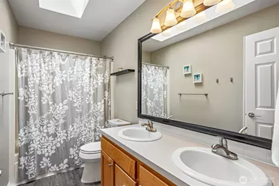 10805 189th Avenue E, Bonney Lake, WA 98391 - Photo 26