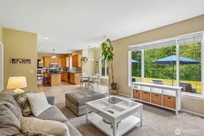 10805 189th Avenue E, Bonney Lake, WA 98391 - Photo 4