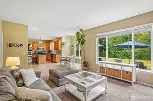 10805 189th Ave E, Bonney Lake, WA 98391 - Photo 4