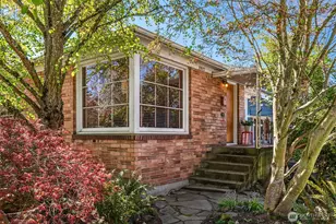 1821 N 47th St, Seattle, WA 98103 - Photo 1