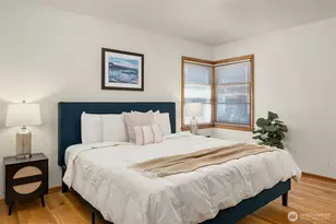 1821 N 47th St, Seattle, WA 98103 - Photo 12