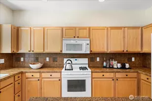 5930 Elizabeth Ave SE, Auburn, WA 98092 - Photo 8