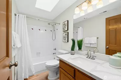 1808 Field Place NE, Renton, WA 98059 - Photo 24