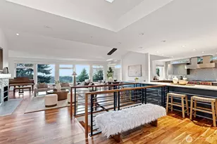 5525 Highland Dr, Bellevue, WA 98006 - Photo 10