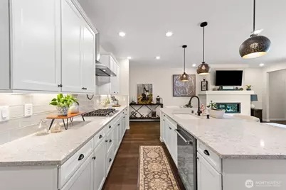 20906 149th Street Ct E, Bonney Lake, WA 98391 - Photo 10