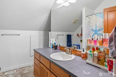 22109 161st Avenue E, Graham, WA 98338 - Photo 22