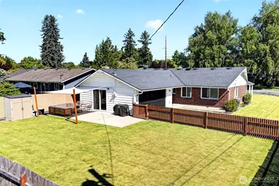 1604 W Pioneer Avenue, Puyallup, WA 98371 - Photo 26