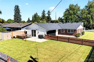1604 W Pioneer Ave, Puyallup, WA 98371 - Photo 26