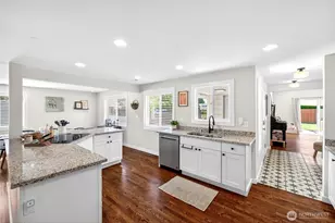 1604 W Pioneer Ave, Puyallup, WA 98371 - Photo 12