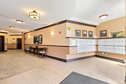 700 E Denny Way #206, Seattle, WA 98122 - Photo 20