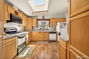 1304 Icicle Pl, Wenatchee, WA 98801 - Photo 10