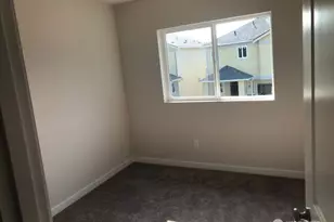 8675 54th St NE, Marysville, WA 98270 - Photo 10