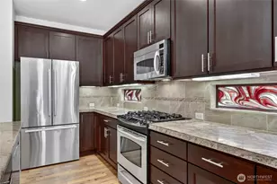 12357 Big Leaf Way NE, Redmond, WA 98053 - Photo 14