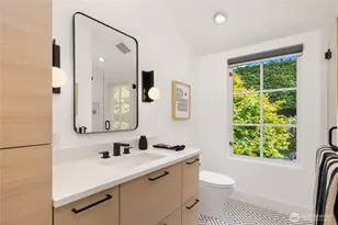 7733 Hansen Rd NE, Bainbridge Island, WA 98110 - Photo 32