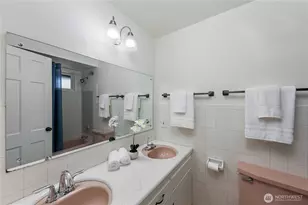 16521 NE 1st Pl, Bellevue, WA 98008 - Photo 26