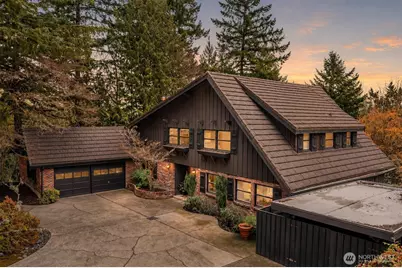16521 NE 1st Place, Bellevue, WA 98008 - Photo 2