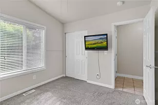 7908 210th St E, Spanaway, WA 98387 - Photo 22