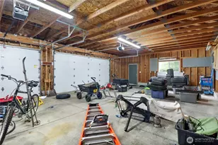 7908 210th St E, Spanaway, WA 98387 - Photo 36