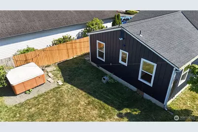 807 Georgiana St, Port Angeles, WA 98362 - Photo 8