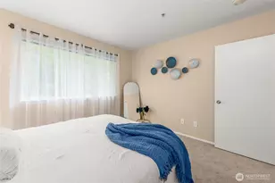 15300 112th Ave NE, Bothell, WA 98011 - Photo 18