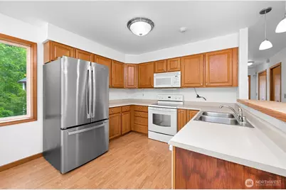 667 W Horton Way #246, Bellingham, WA 98229 - Photo 12