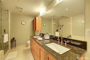 10650 NE 9th Pl, Bellevue, WA 98004 - Photo 10