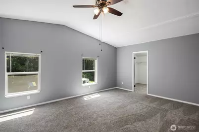 2427 Leroy Place, Camano Island, WA 98282 - Photo 32