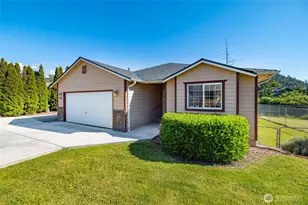 1803 S 30th St, Mount Vernon, WA 98274 - Photo 1