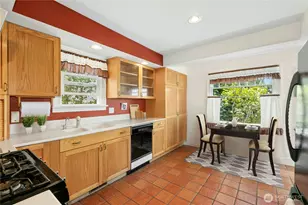 510 13th St, Bellingham, WA 98225 - Photo 12